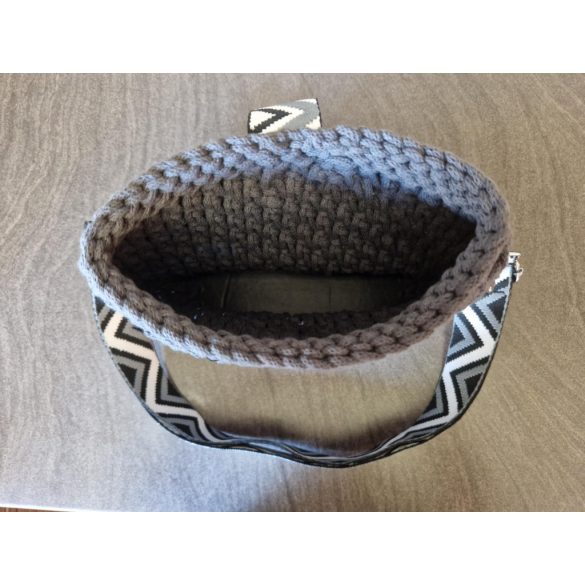 ELIZABET HORGOLT TÁSKA