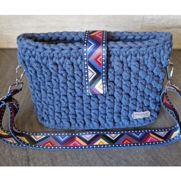 BARBRA HORGOLT TÁSKA