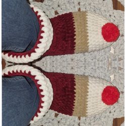 HORGOLÓ FONALCSOMAG-RUDOLPH SZOBAMAMUSZ (PIROS)